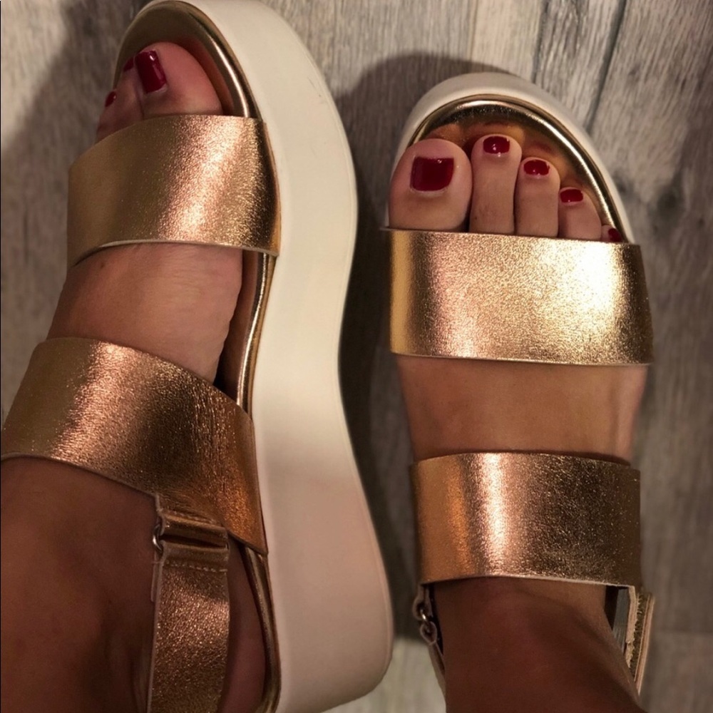 Steve Madden Rachel Rose Gold Platform Sandal